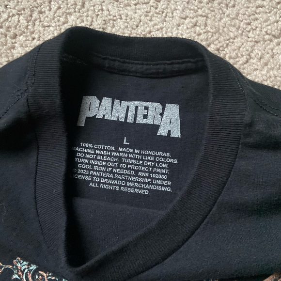 PANTERA World Tour 2023 Shirt - Picture 2 of 3